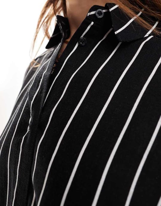 ASOS DESIGN relaxed shirt with linen in black stripe - Image 2