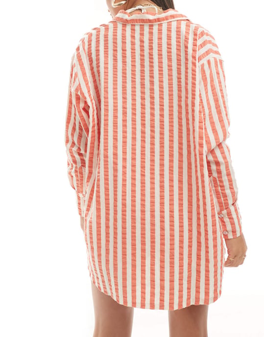 ASOS DESIGN seersucker co-ord strandskjorta i röd rand - Image 4