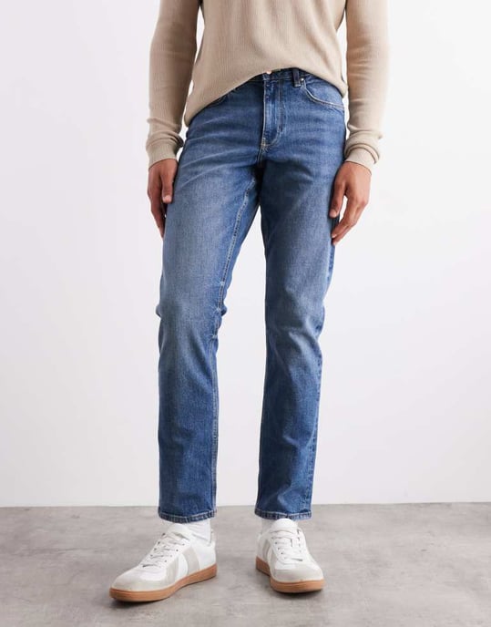 ASOS DESIGN slim jeans i mellanvattenblå - Image 2