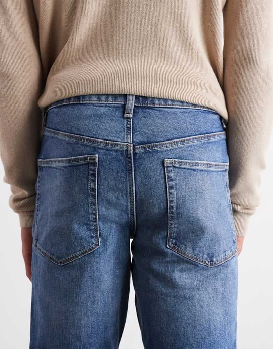 ASOS DESIGN slim jeans i mellanvattenblå - Image 4
