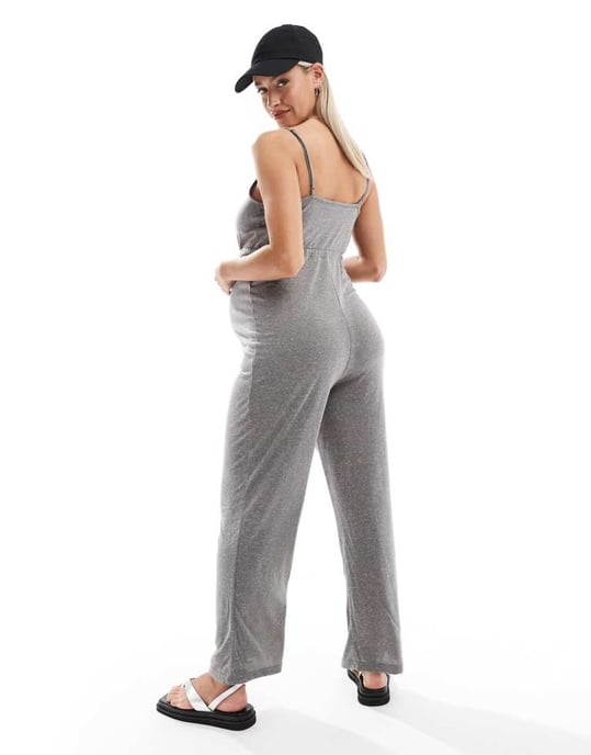 Mamalicious Graviditetstrikå jumpsuit med knytmidja i kolgrå mélange - Image 3