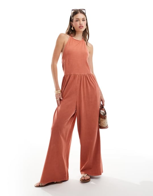 ASOS DESIGN halterneck trapez jumpsuit i orange - Image 3