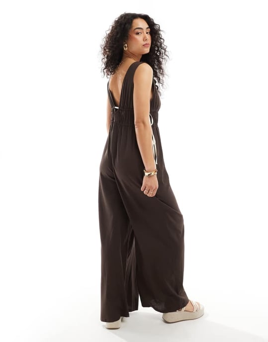 ASOS DESIGN byxdress med snörning och vida ben i brunt - Image 3
