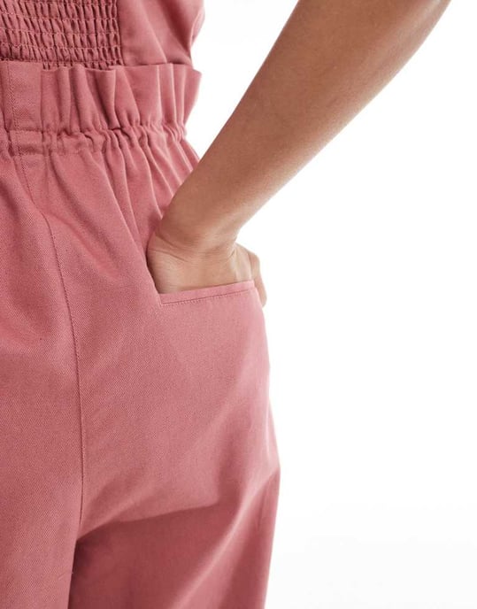 ASOS DESIGN bandeau papperspåse midja utility jumpsuit i dämpad rosa - Image 4