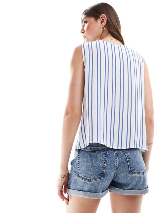 ASOS DESIGN linne-look väst i blå och vitrandig - Image 4