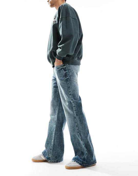 ASOS DESIGN vida utställda jeans i gråblå tvätt - Image 3