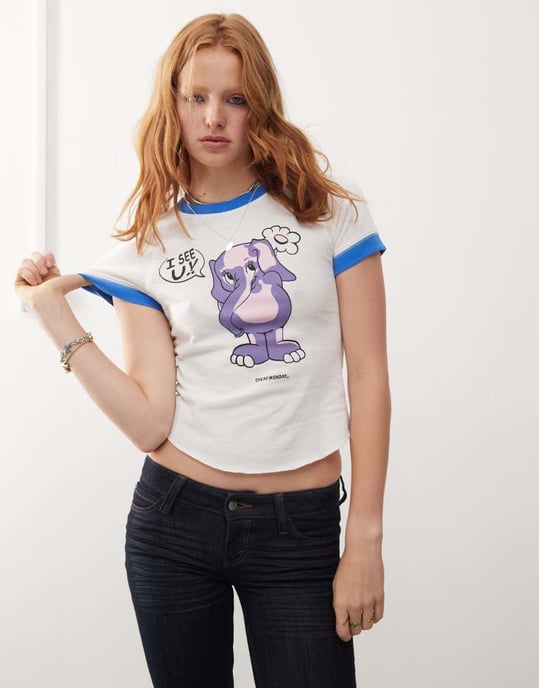 Cheap Monday krympande raglanbaby-t-shirt med elefantgrafiktryck i off-white - Image 3