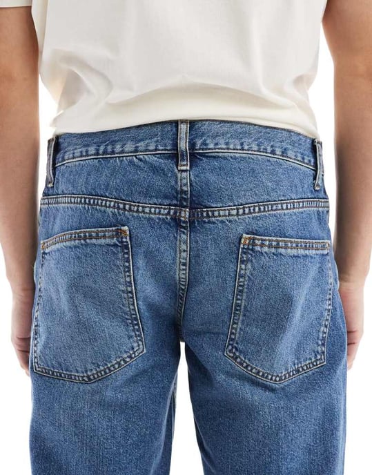 ASOS DESIGN tapered jeans i tonad mörkbla tvätt - Image 4