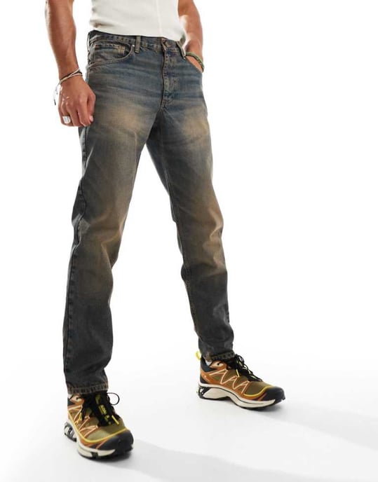 ASOS DESIGN tapered fit jeans i blåtvätt med nyans - Image 1