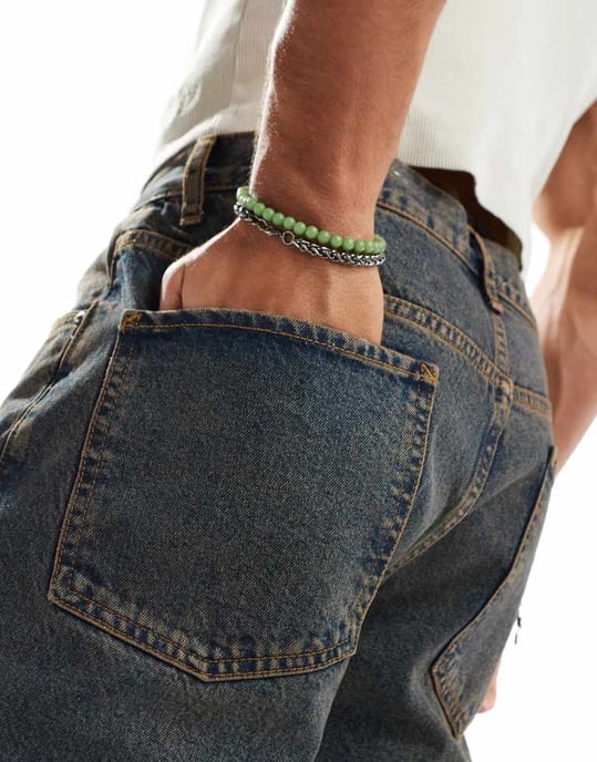 ASOS DESIGN tapered fit jeans i blåtvätt med nyans - Image 2