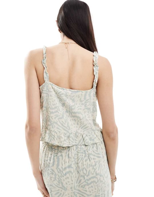 Vero Moda linneblandning knapp-up topp set i abstrakt mönster - Image 3
