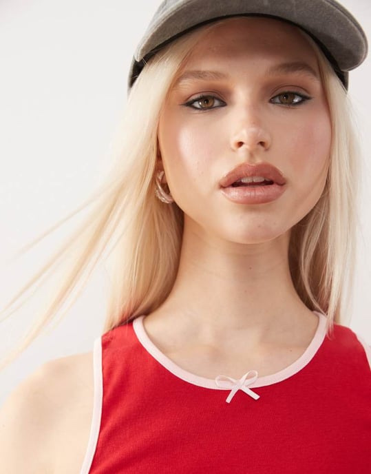 COLLUSION contrast binding vest top in red - Image 3