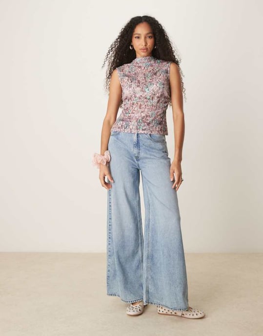 ASOS DESIGN printed lace gathered side grown on neck sheer tank in pink - Image 2