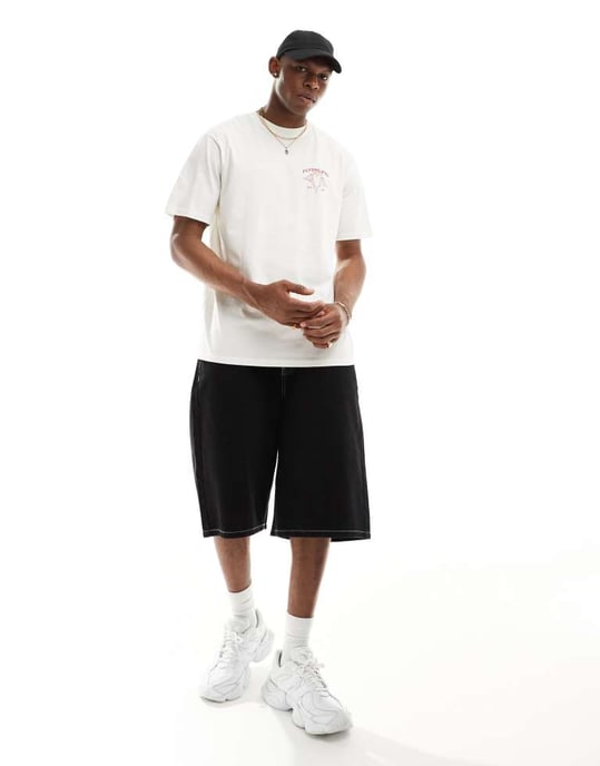 ONLY & SONS super oversized t-shirt med flygande gris baktryck i off-white - Image 2