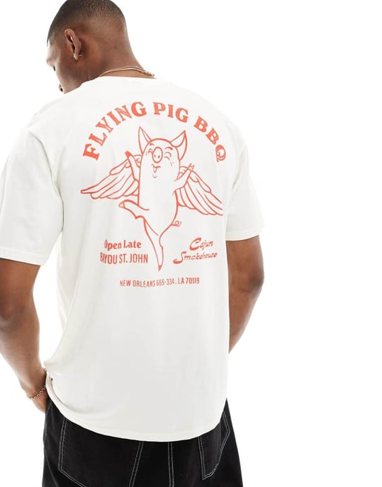 ONLY & SONS super oversized t-shirt med flygande gris baktryck i off-white - Image 3