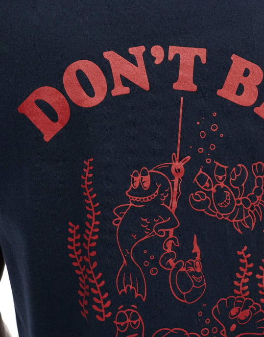 Farah grafisk t-shirt med rygg i marinblå - Image 3