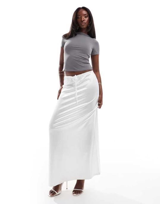 Missyempire dubbel lager slinky tajt t-shirt i kolgrå - Image 3