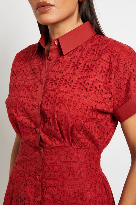 Broderie Short Sleeve Midi Dress - Image 5