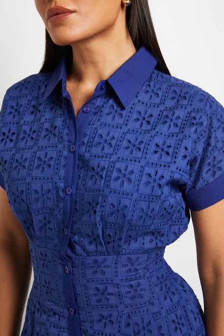Broderie Short Sleeve Midi Dress - Image 5