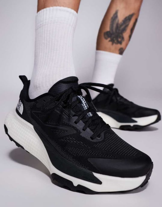 The North Face Altamesa 500 trail running trainers in black - Image 4