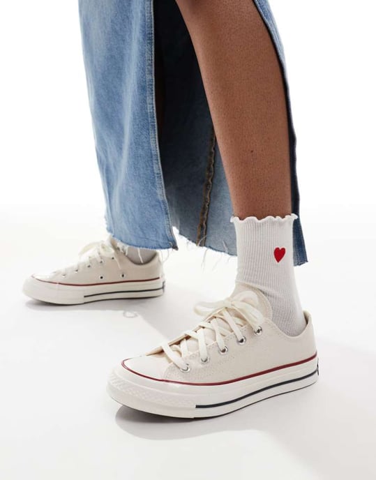 Converse Chuck 70 Ox Wide Fit trainers in cream - Image 3