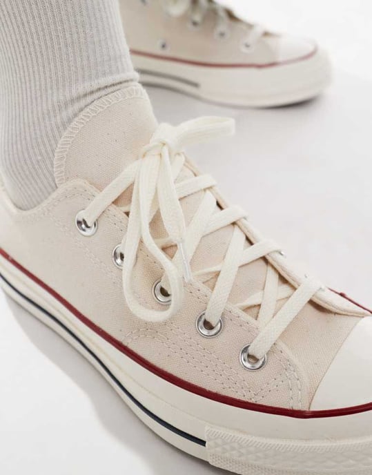 Converse Chuck 70 Ox Wide Fit trainers in cream - Image 4