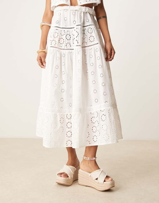 ASOS DESIGN Wide Fit Twirl cross strap wedges in natural - Image 2