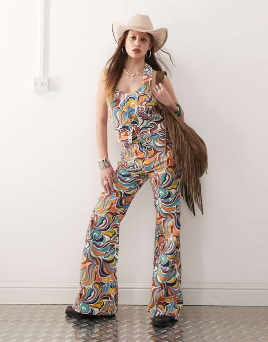 Wrangler co-ord denim crop top in all over bright 70s print - Image 4
