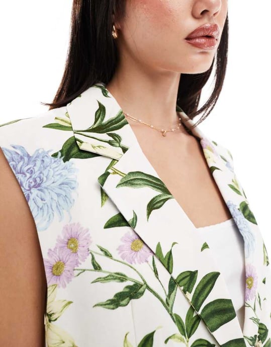 ASOS DESIGN ärmlös skräddarsydd blazer i linne med blommönster - Image 4