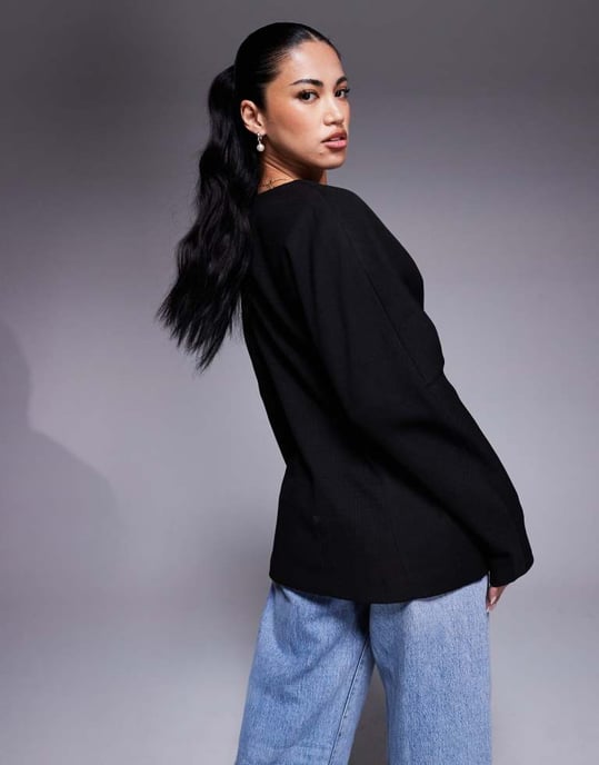 ASOS DESIGN tailored linen look textured nipped waist blazer in black - Image 4
