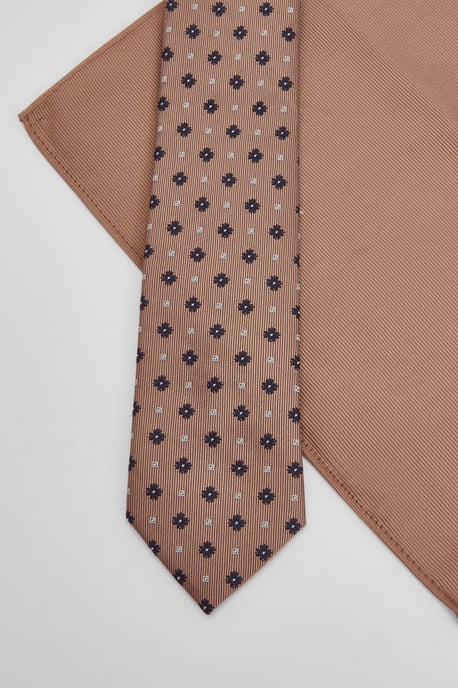 Light Brown Foulard Tie and Plain Pocket Square - Image 2