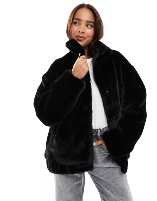 Miss Selfridge faux fur oversized bomber jacket in black - Image 2