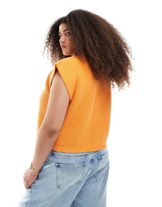 ASOS DESIGN Curve boxy knitted stitch waistcoat with button detail in orange - Image 4