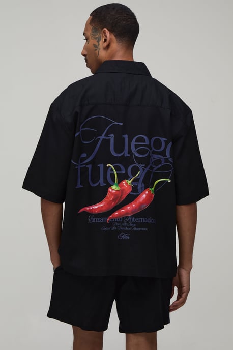 Oversized Half Sleeve Chilli Shirt and Relaxed Short - Image 1