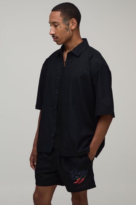 Oversized Half Sleeve Chilli Shirt and Relaxed Short - Image 3