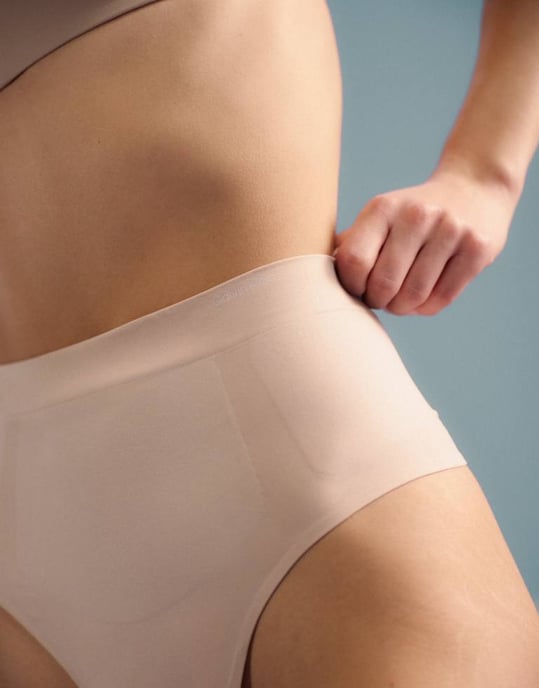 Calvin Klein Shapewear extra firm secure sculpt thong in beige - Image 3
