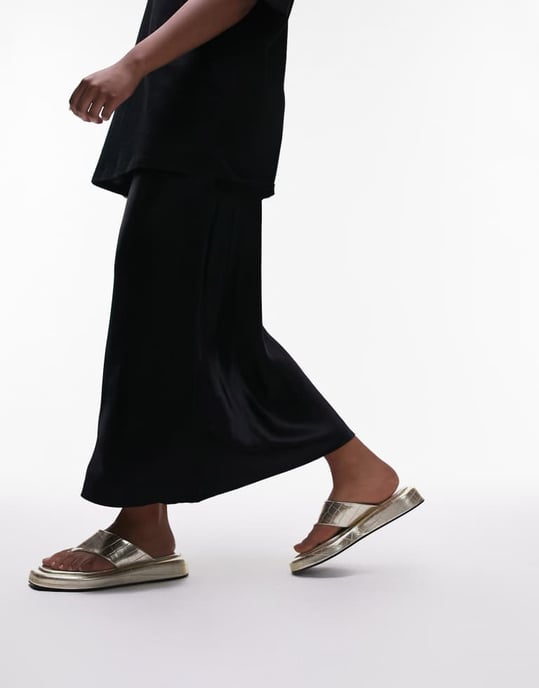 Topshop Jonah tånagel fotbädd sandal i guld - Image 4