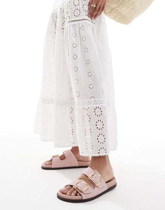 schuh Tylee double buckle sandals in pink suede - Image 3