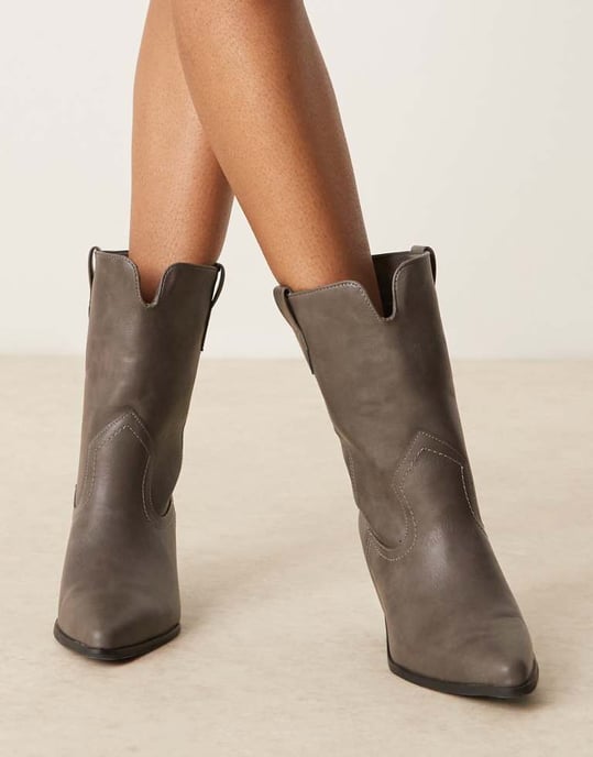 Glamorous western ankle boots in washed grey - Image 2