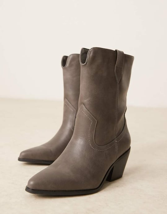 Glamorous western ankle boots in washed grey - Image 4