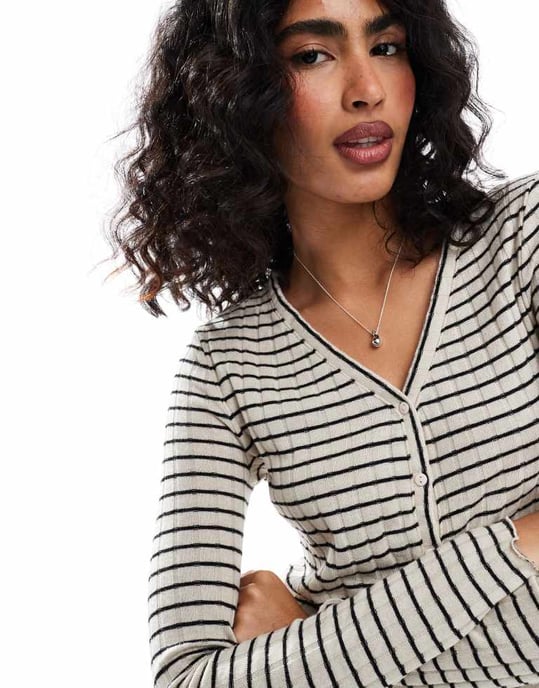 Pieces long sleeved jersey cardigan co-ord in mono stripe - Image 4