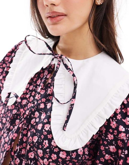 Miss Selfridge poplinkrage skjorta med knyt fram i småblommig design - Image 3