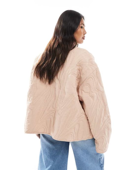 ASOS DESIGN Curve textured quilted cotton jacket in pale pink - Image 4
