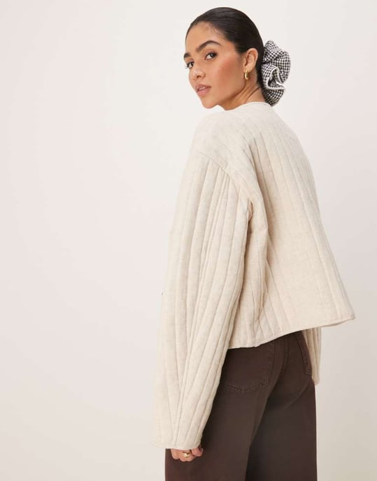 ASOS DESIGN linen crop collarless quilted jacket in oatmeal - Image 4