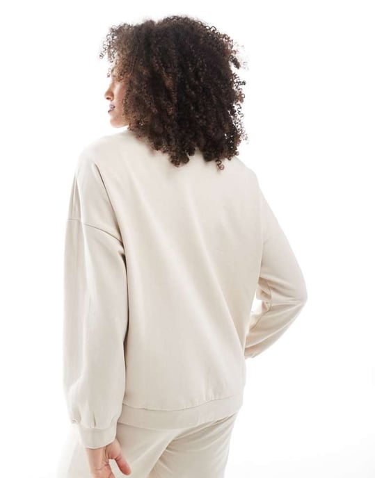 Vero Moda oversized longline sweatshirt co-ord in oatmeal - Image 3