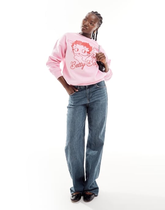 Cotton On classic crew sweatshirt with Betty Boop graphic - Image 3
