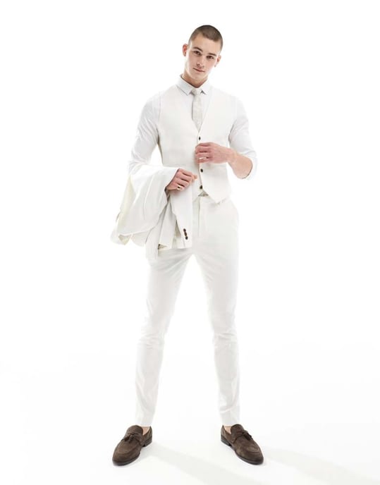 ASOS DESIGN smal kostymväst i ljus sten - Image 4