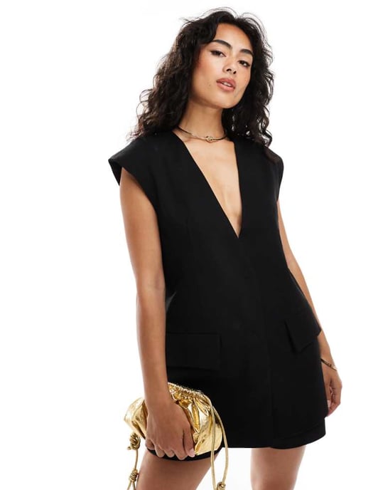 ASOS DESIGN oversized väst med sänkt axel i svart - Image 1