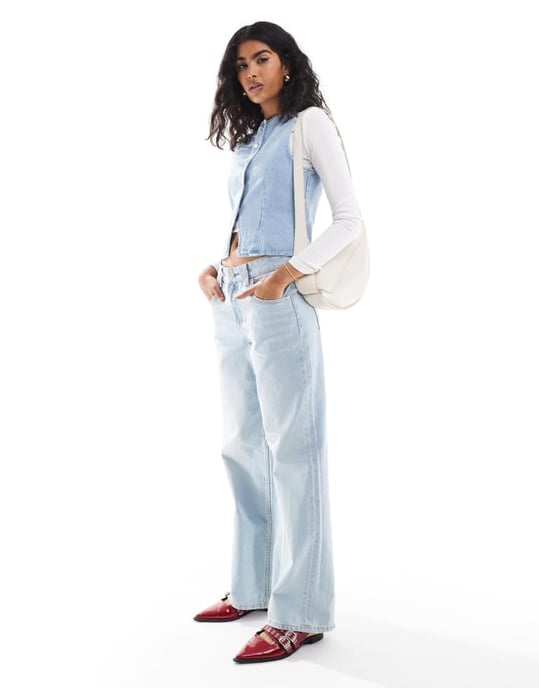 ASOS DESIGN denimväst i blekt utförande - Image 4