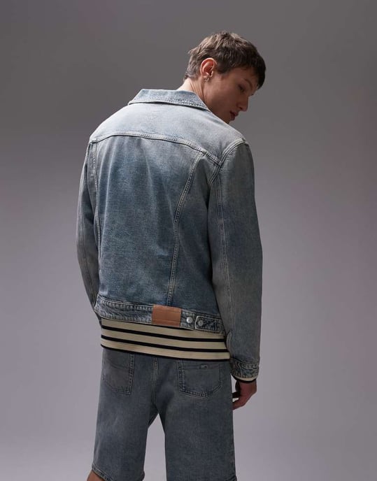 Tommy Jeans Isaac relaxed washed trucker denim jacket in medium wash - Image 4